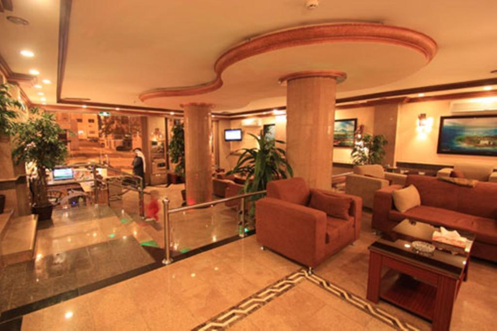 Abha Hotel Екстериор снимка